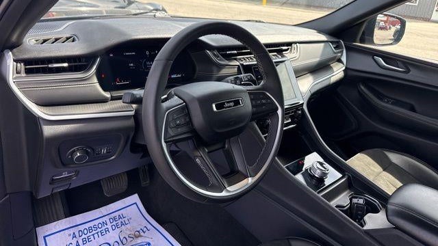 2024 Jeep Grand Cherokee L Laredo