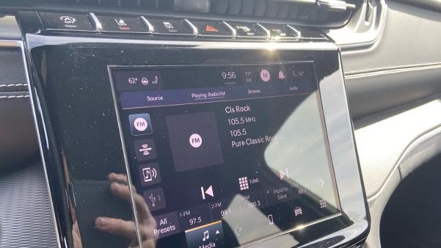 2024 Jeep Grand Cherokee L Laredo