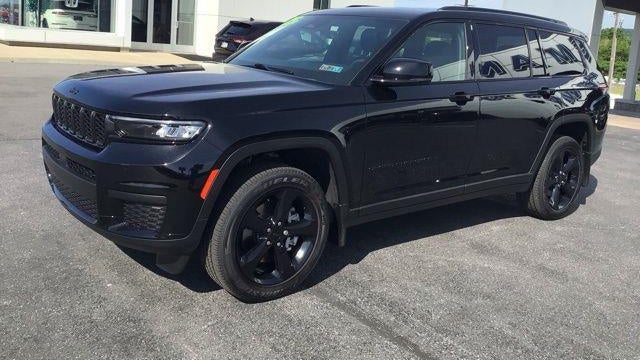 2025 Jeep Grand Cherokee L Laredo