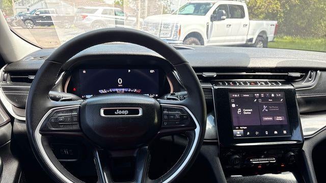 2023 Jeep Grand Cherokee L Laredo X
