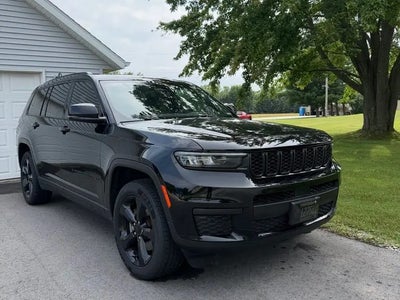 2023 Jeep Grand Cherokee L 4X4 Laredo 4DR SUV