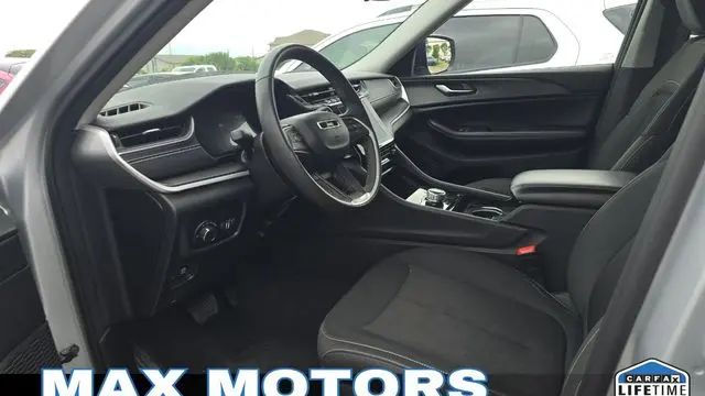 2023 Jeep Grand Cherokee L Laredo X