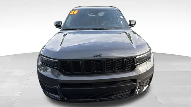 2024 Jeep Grand Cherokee L Laredo