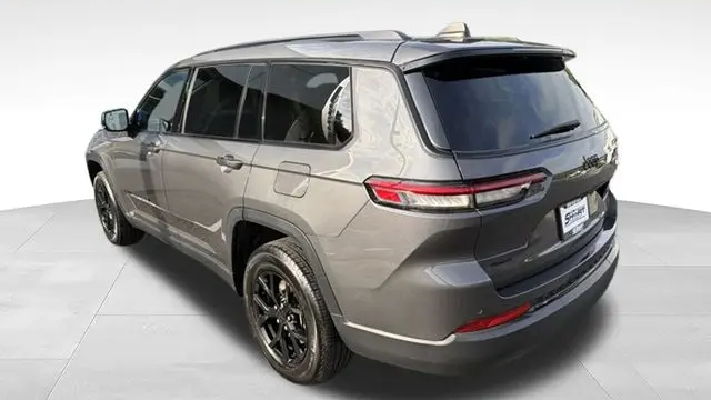 2024 Jeep Grand Cherokee L Laredo