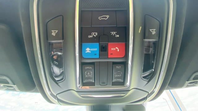 2024 Jeep Grand Cherokee L Laredo