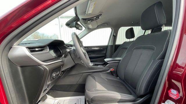 2023 Jeep Grand Cherokee L Laredo X