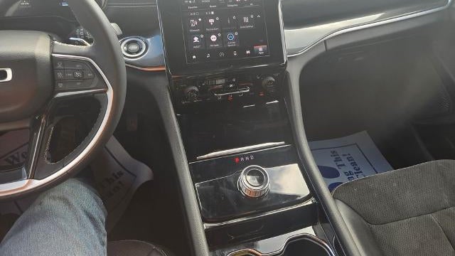 2023 Jeep Grand Cherokee L Laredo X