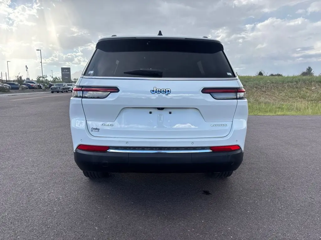 2023 Jeep Cherokee - $23,999