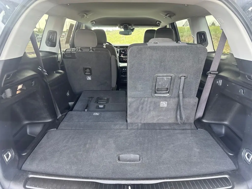 2023 Jeep Cherokee - $23,999