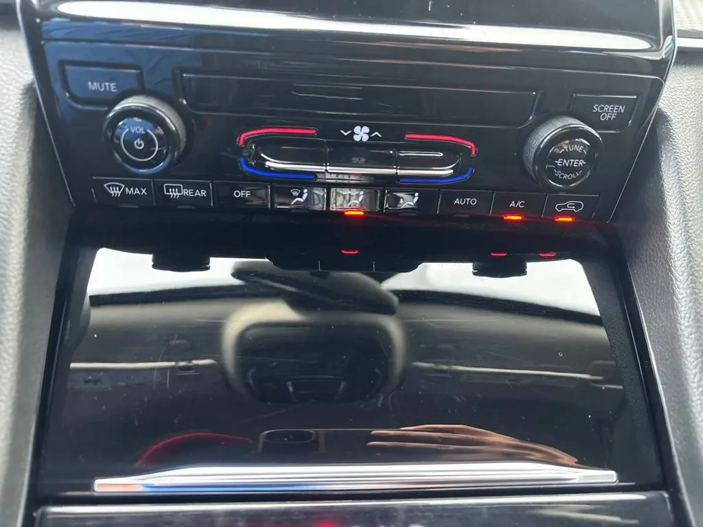 2023 Jeep Cherokee - $23,999