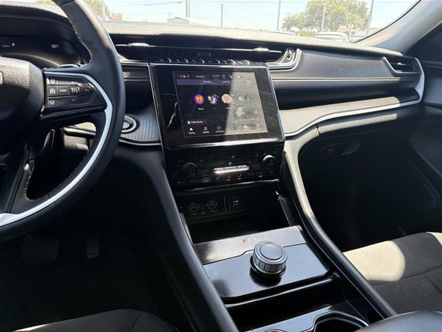 2023 Jeep Cherokee - $24,750