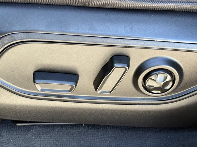 2023 Jeep Cherokee - $24,750