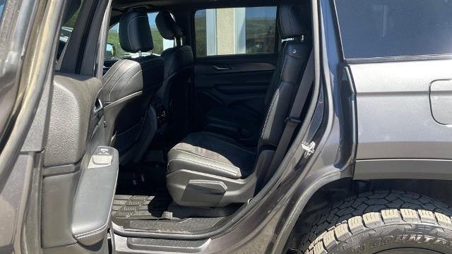 2023 Jeep Grand Cherokee L Altitude X