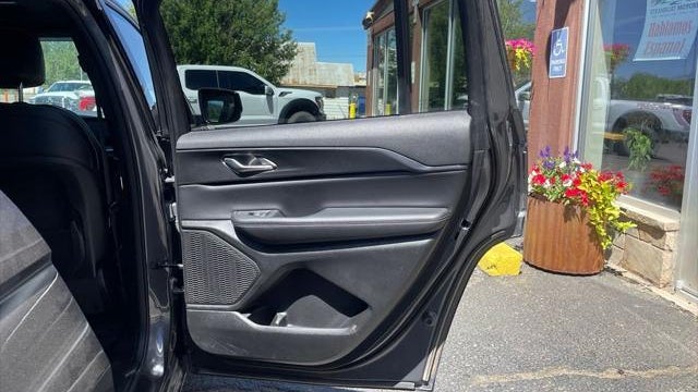 2023 Jeep Grand Cherokee L Altitude X