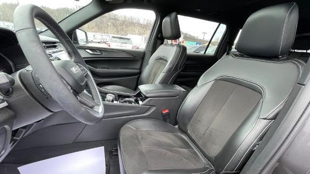 2023 Jeep Grand Cherokee L Laredo X