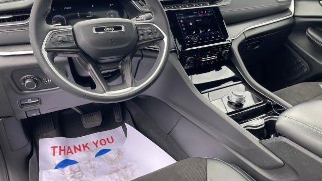 2023 Jeep Grand Cherokee L Laredo X