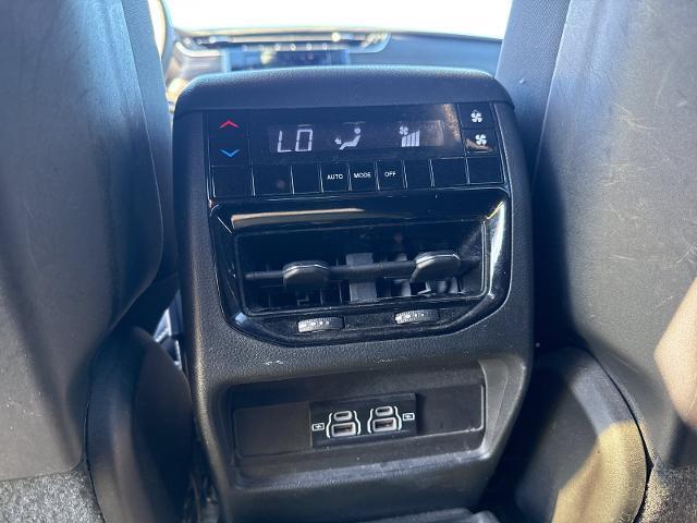 2024 Jeep Cherokee - $24,900