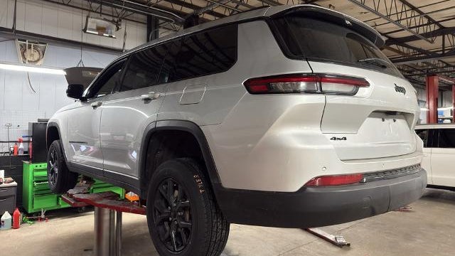 2024 Jeep Grand Cherokee L Laredo