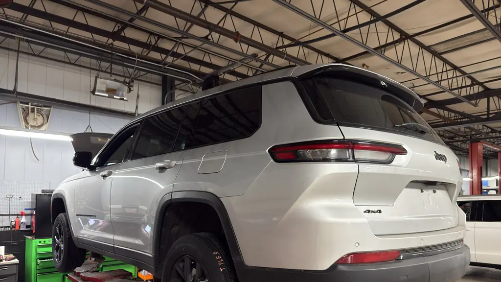 2024 Jeep Grand Cherokee L Laredo