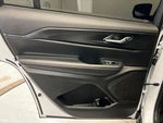 2024 Grand Cherokee L Thumbnail 18