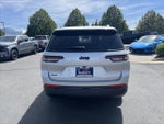 2025 Grand Cherokee L Thumbnail 4