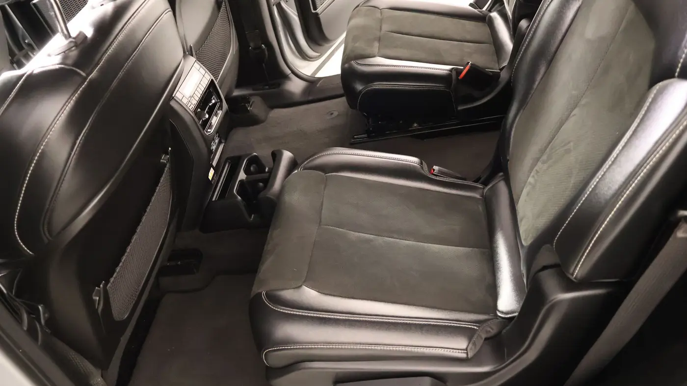 2021 Jeep Grand Cherokee L Laredo