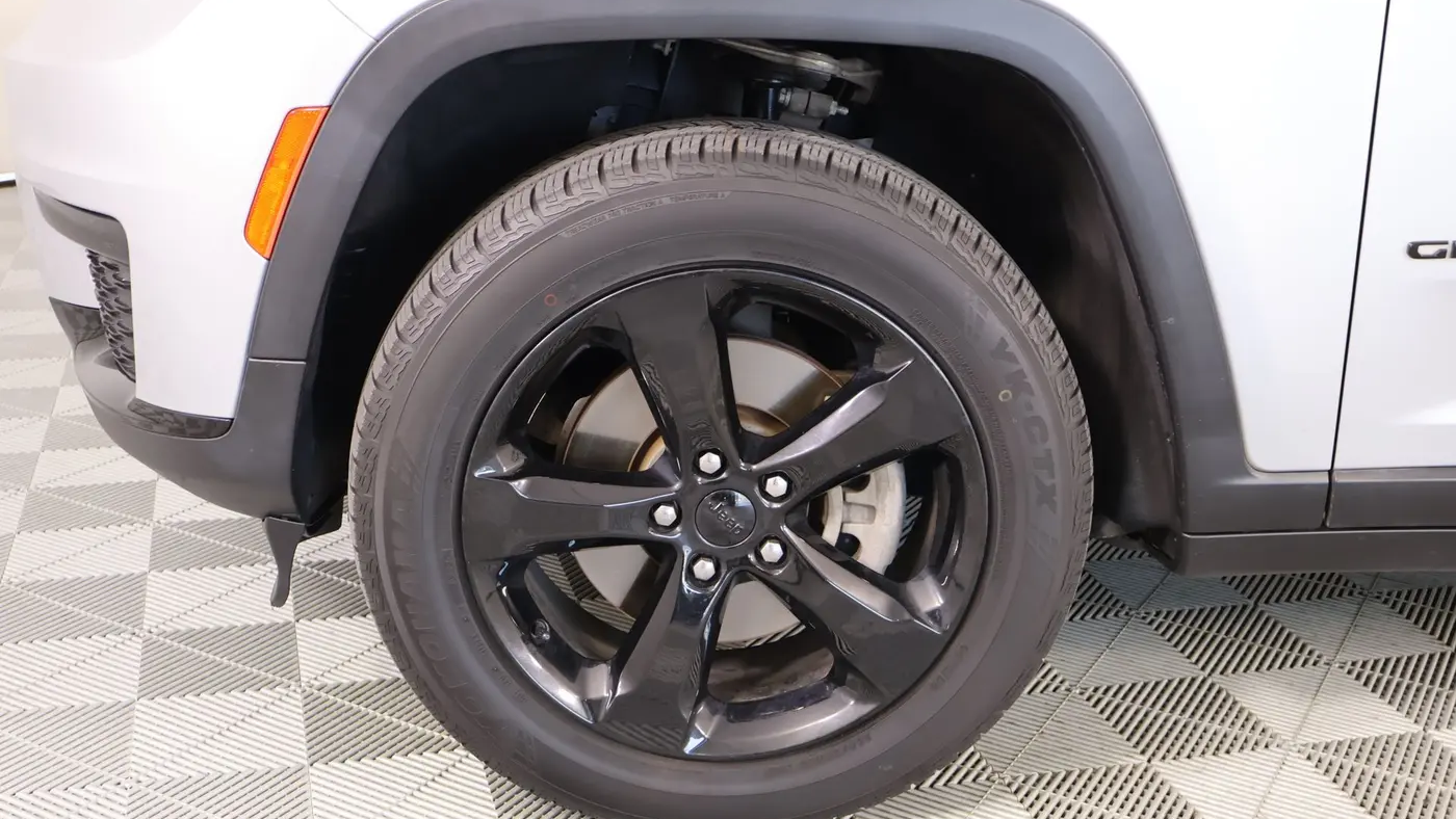 2021 Jeep Grand Cherokee L Laredo
