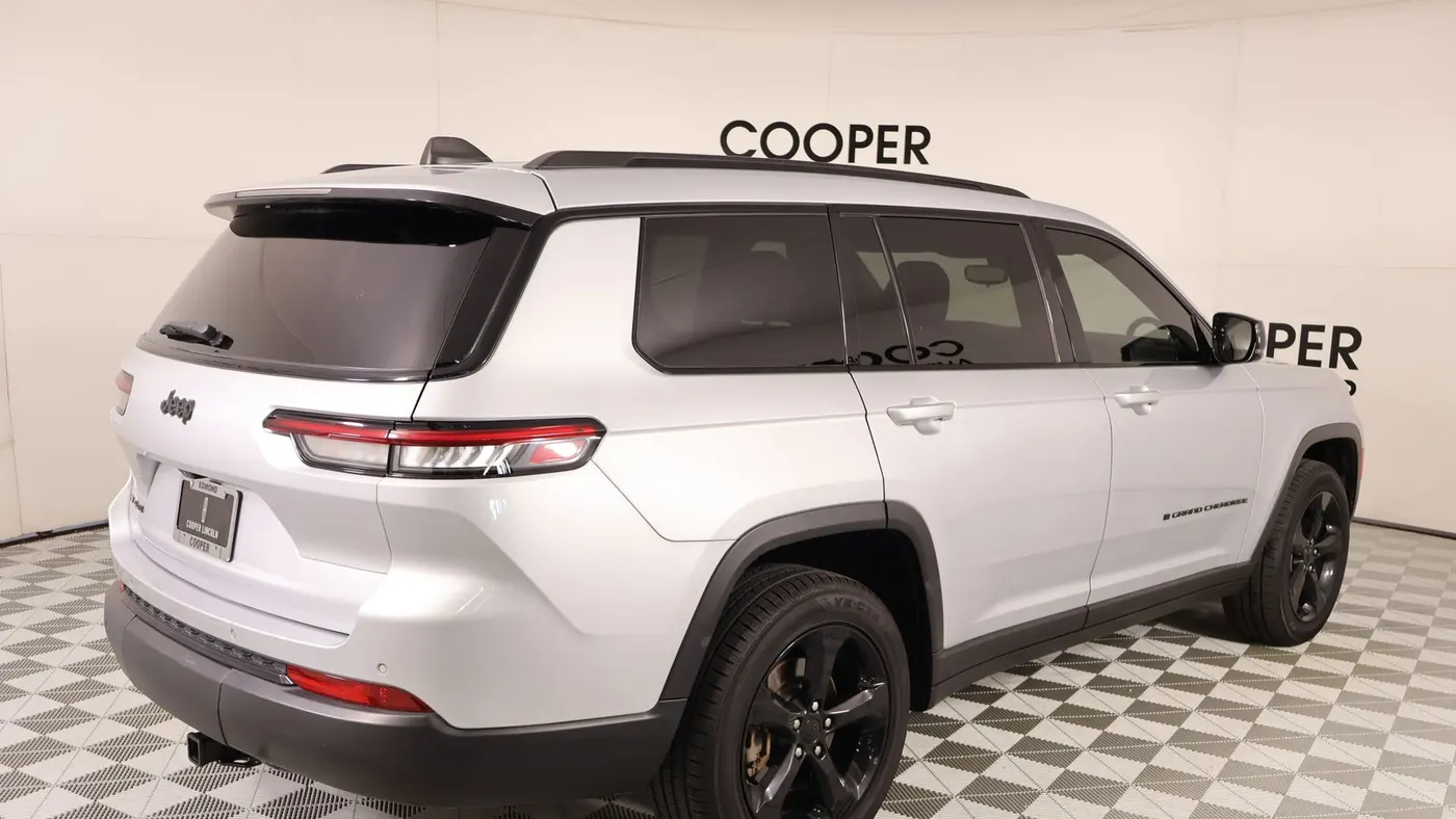 2021 Jeep Grand Cherokee L Laredo