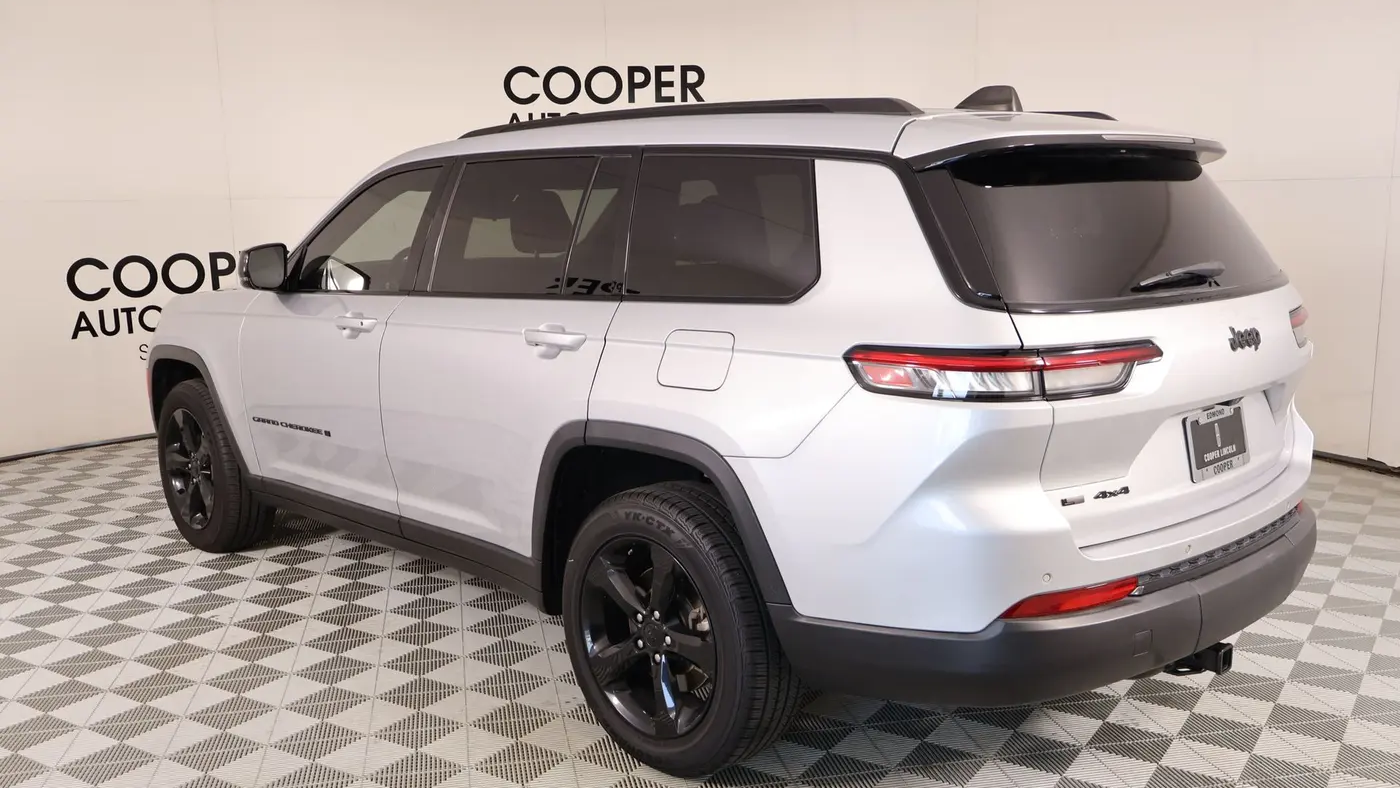 2021 Jeep Grand Cherokee L Laredo