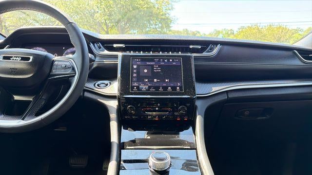 2023 Jeep Grand Cherokee L Laredo X