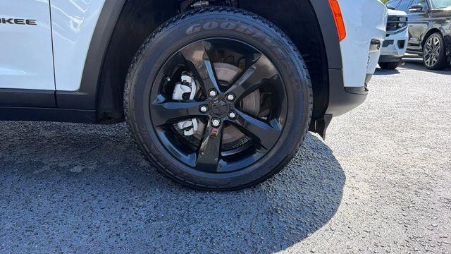 2023 Jeep Grand Cherokee L Laredo X