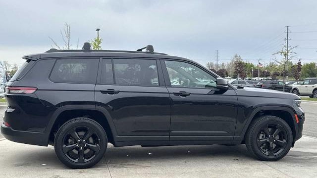 2023 Jeep Grand Cherokee L Laredo X