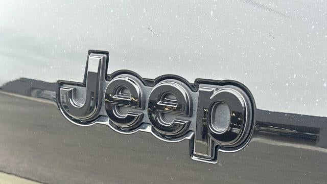 2023 Jeep Grand Cherokee L Laredo X