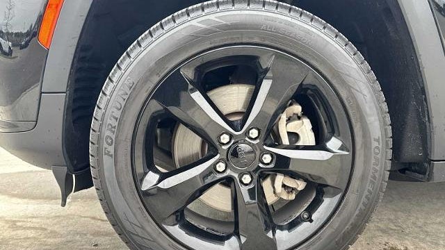 2023 Jeep Grand Cherokee L Laredo X