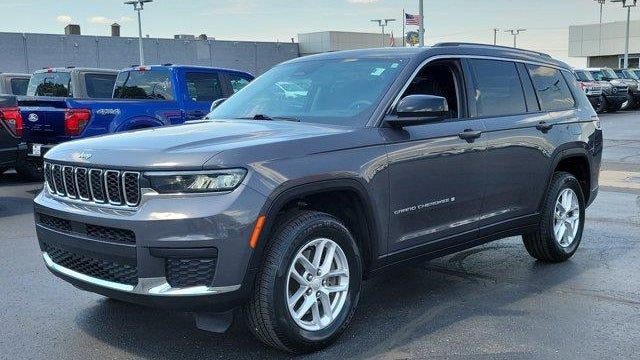 2023 Jeep Grand Cherokee L Laredo X