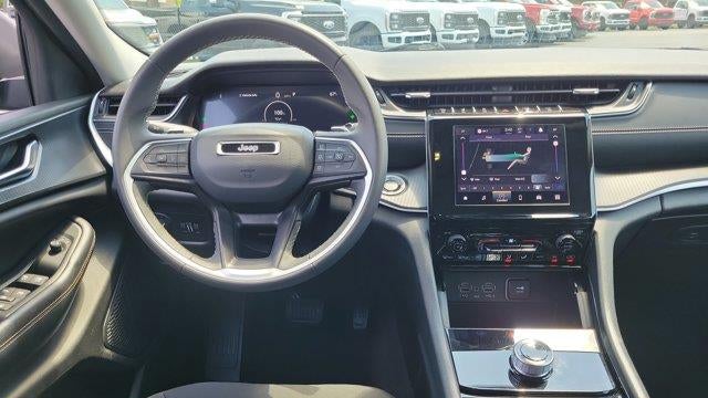 2023 Jeep Grand Cherokee L Laredo X