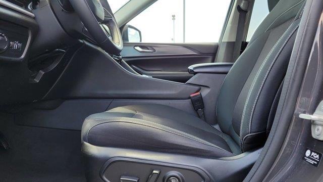 2023 Jeep Grand Cherokee L Laredo X
