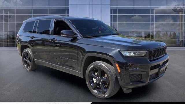 Preowned 2024 Jeep Grand Cherokee L Laredo for Sale