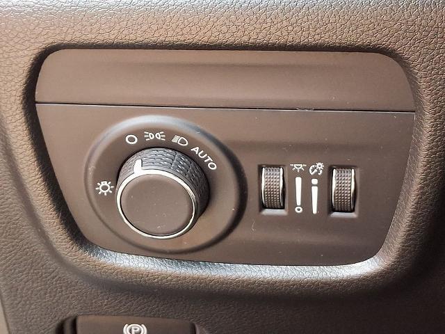 2024 Jeep Cherokee - $35,990