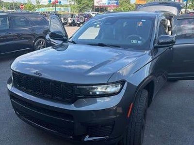 Photo of a 2021 Jeep Grand Cherokee L 4X4 Laredo 4DR SUV for sale