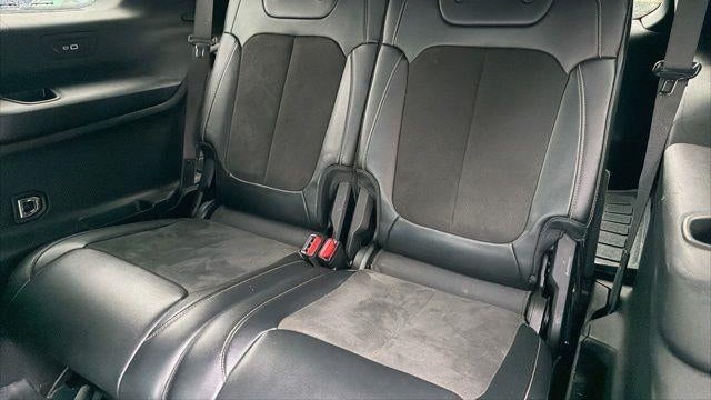 2021 Jeep Grand Cherokee L Laredo
