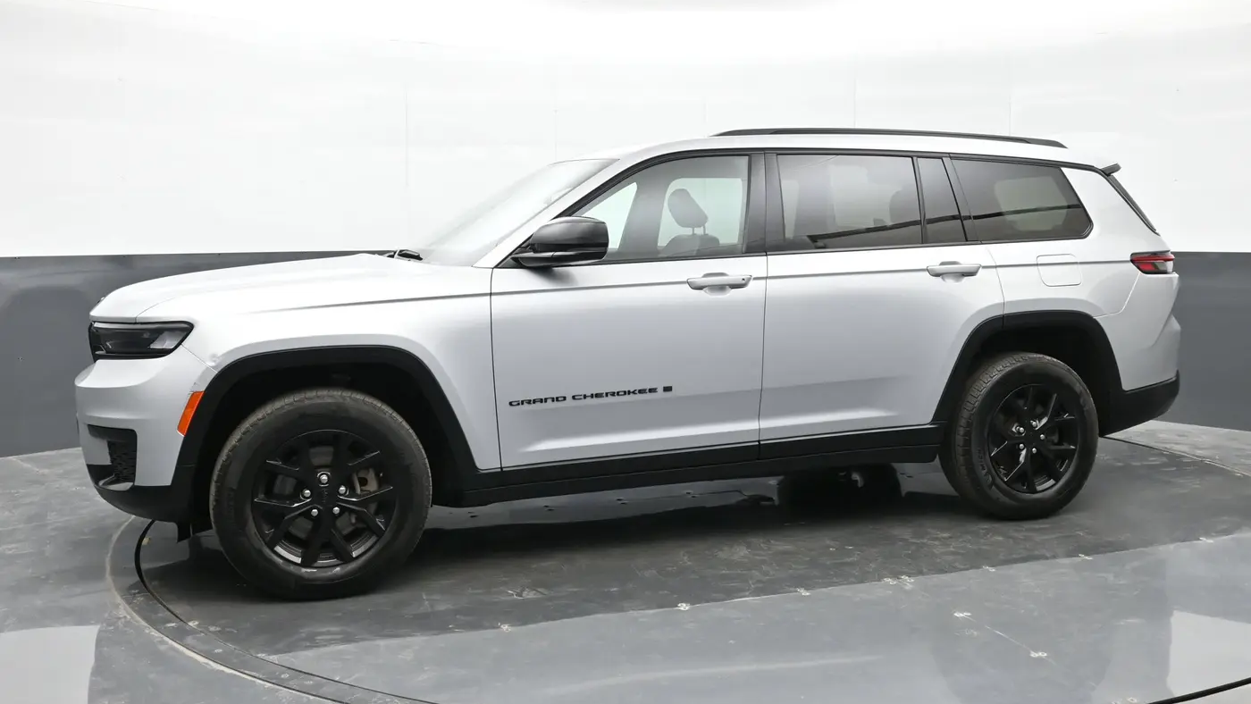 2024 Jeep Grand Cherokee L Laredo