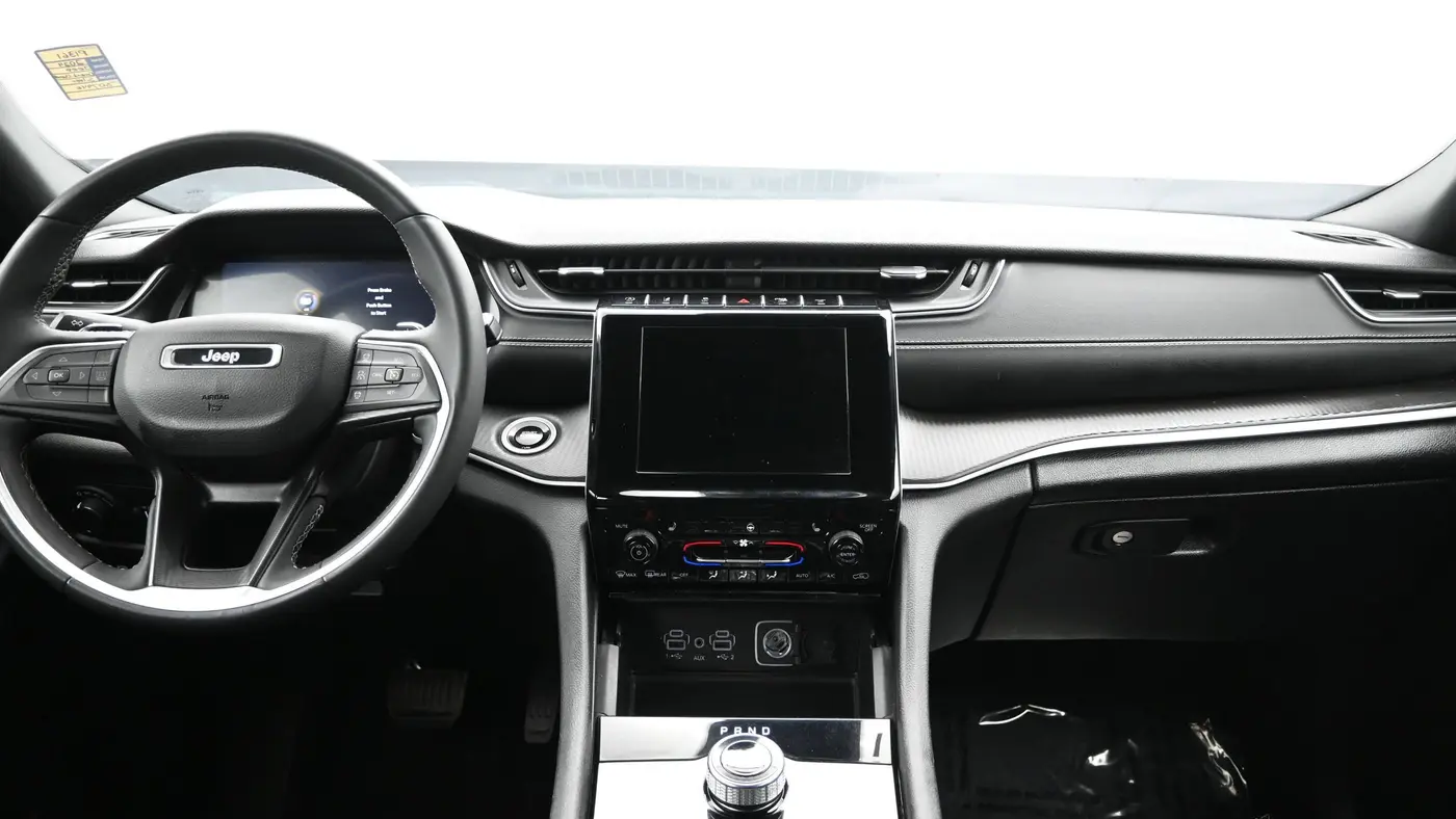2024 Jeep Grand Cherokee L Laredo