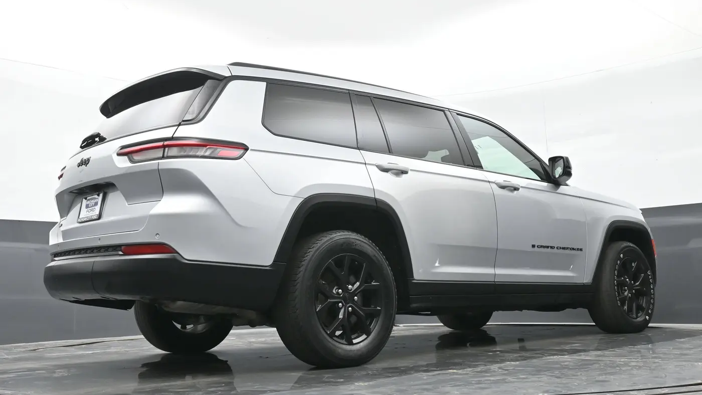 2024 Jeep Grand Cherokee L Laredo