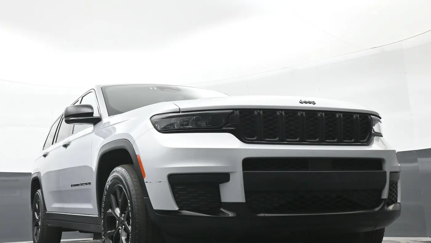 2024 Jeep Grand Cherokee L Laredo
