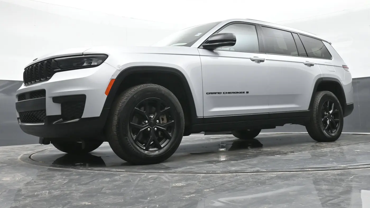 2024 Jeep Grand Cherokee L Laredo
