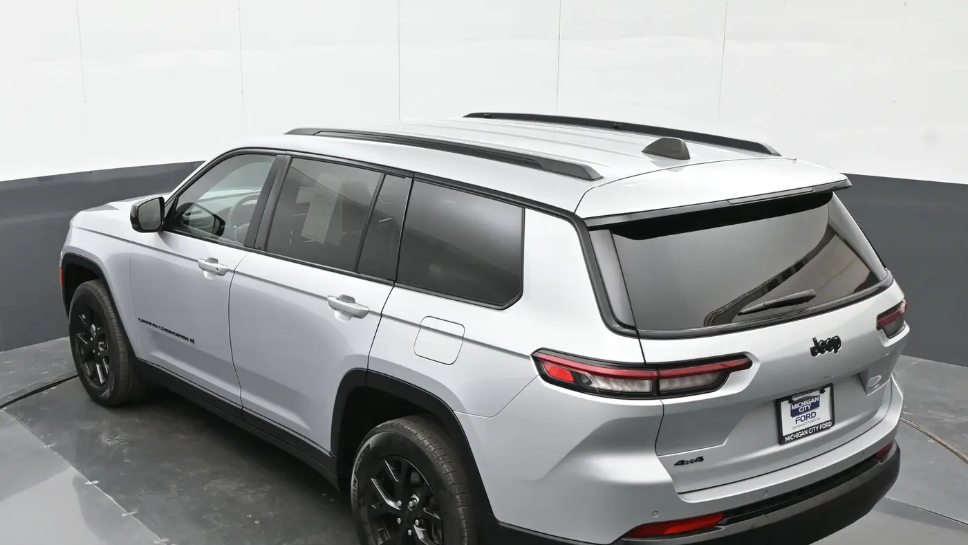 2024 Jeep Grand Cherokee L Laredo