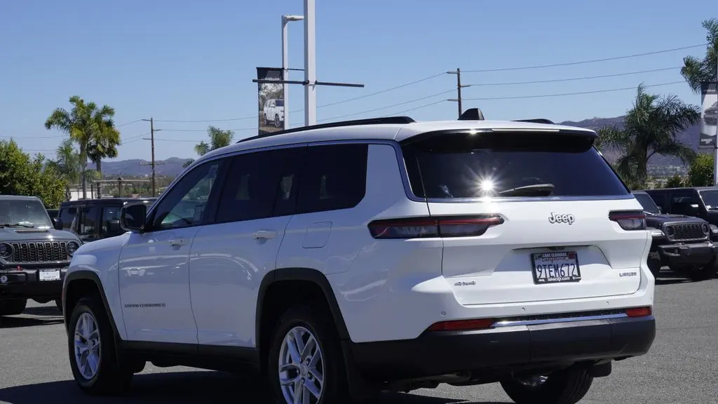 2025 Jeep Grand Cherokee L Laredo