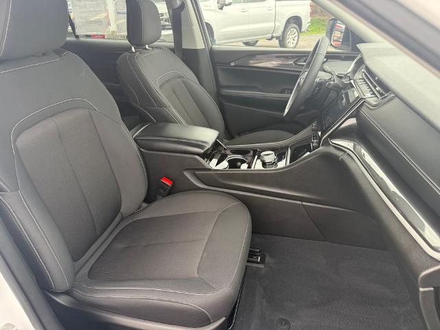2023 Jeep Cherokee - $33,869