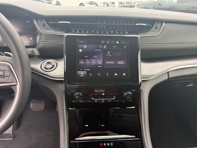 2023 Jeep Cherokee - $33,869